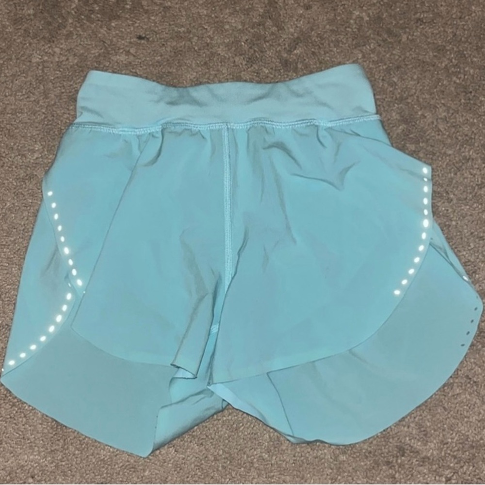 lululemon find your pace shorts 3”